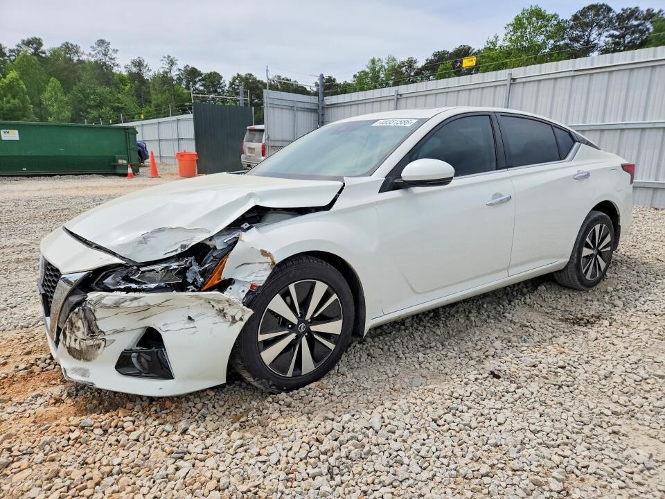 2021 NISSAN Altima