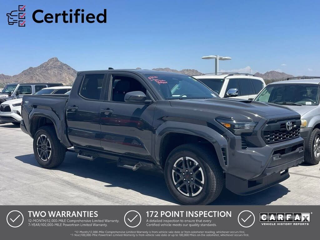2025 TOYOTA Tacoma