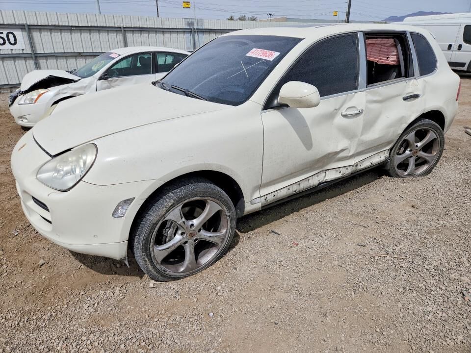 2004 PORSCHE Cayenne