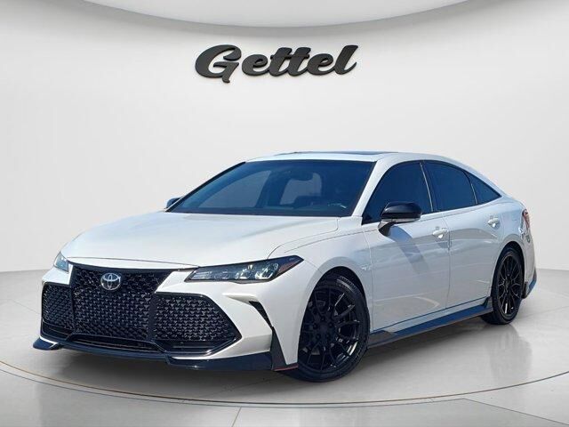 2020 TOYOTA Avalon