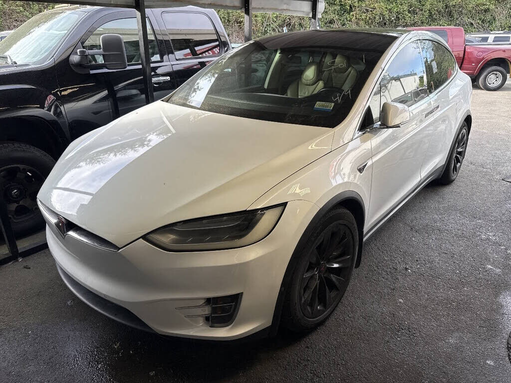 2016 TESLA Model X