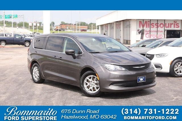 2023 CHRYSLER Voyager