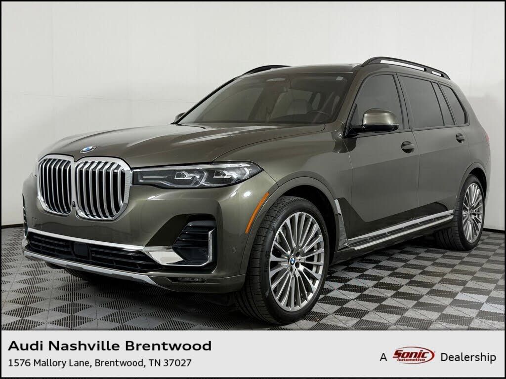 2021 BMW X7