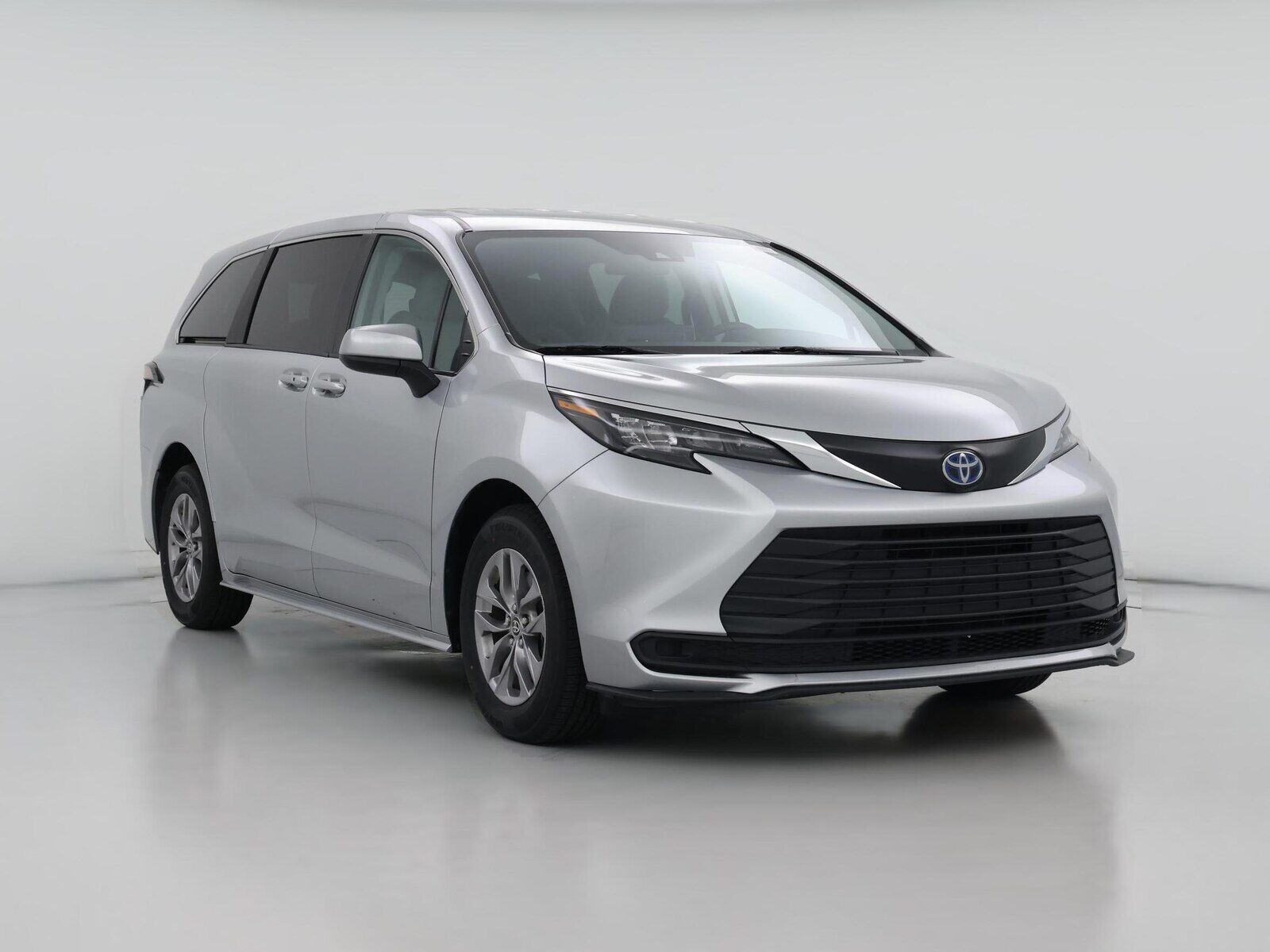 2024 TOYOTA Sienna