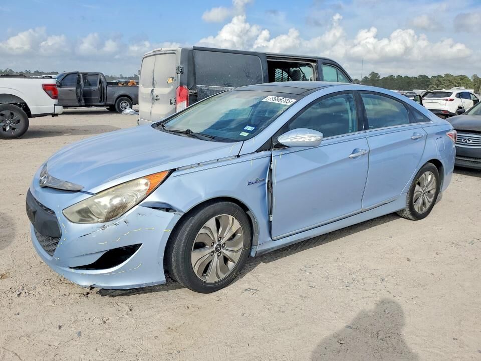 2013 HYUNDAI Sonata