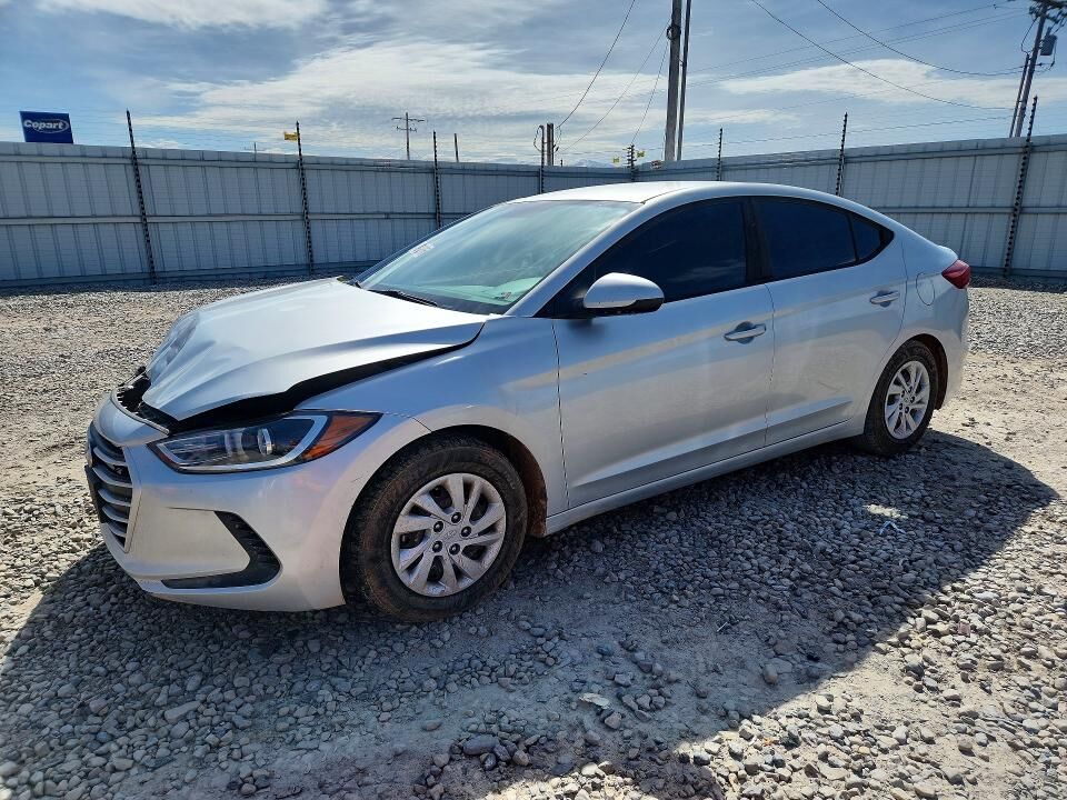 2018 HYUNDAI Elantra