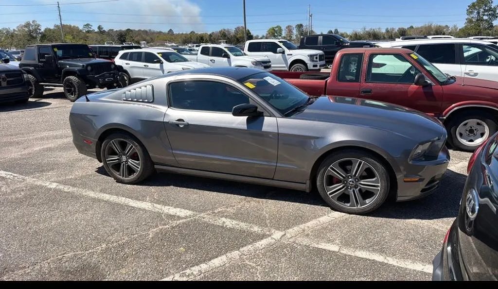 2014 FORD Mustang
