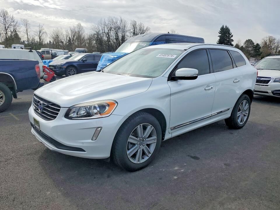 2017 VOLVO XC60