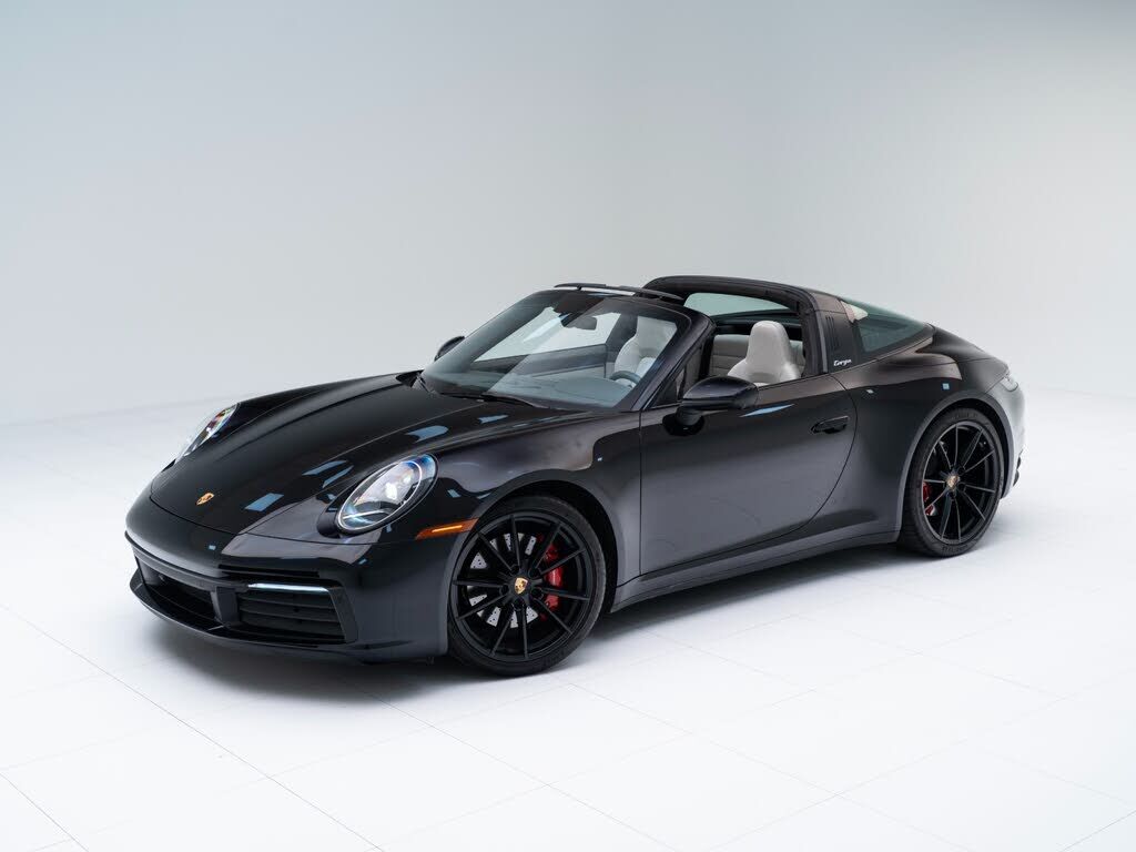 2023 PORSCHE 911