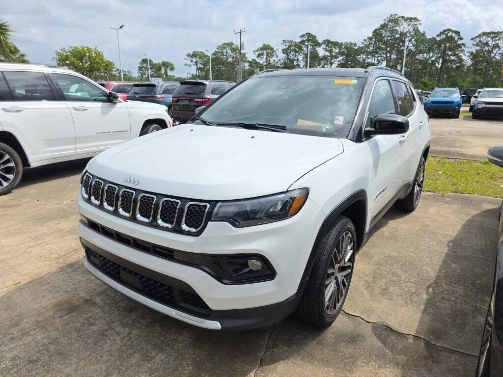 2023 JEEP Compass