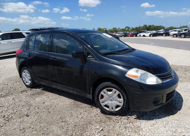 2012 NISSAN Versa