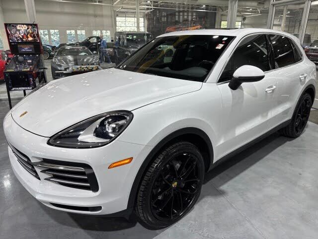 2019 PORSCHE Cayenne