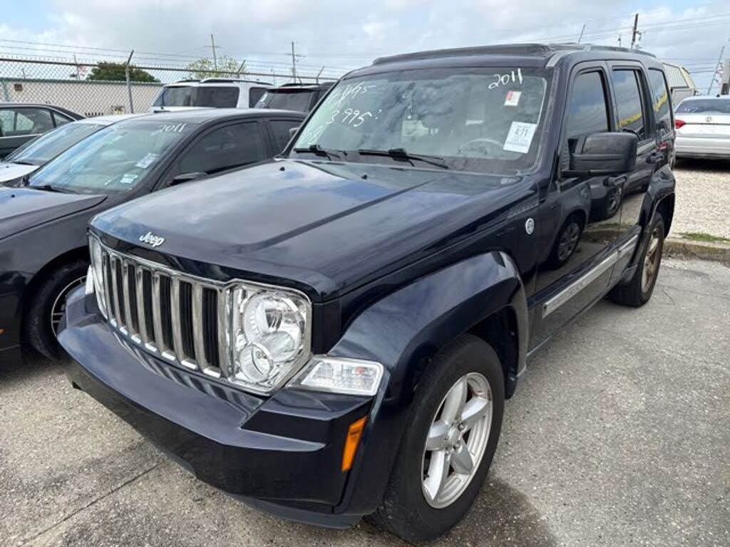 2011 JEEP Liberty