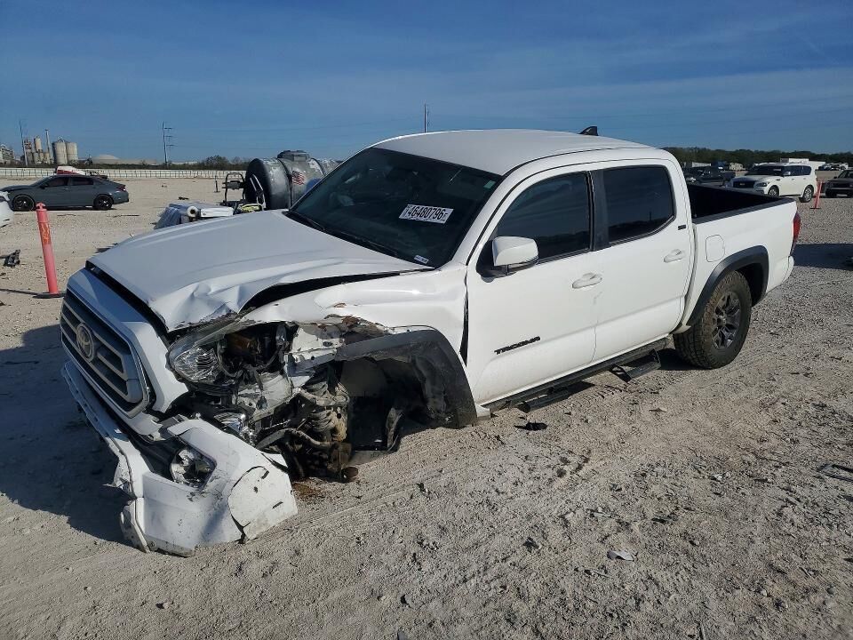 2021 TOYOTA Tacoma
