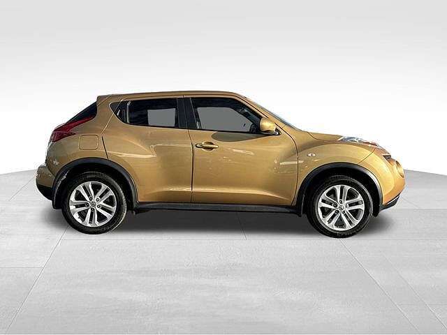 2014 NISSAN Juke