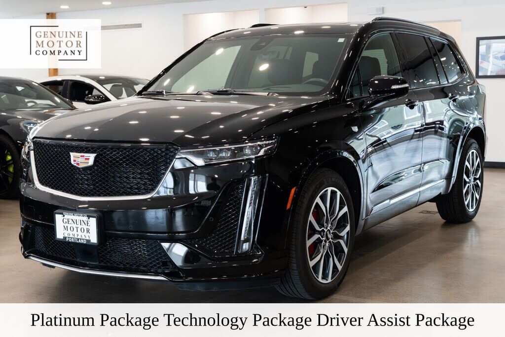 2025 CADILLAC XT6