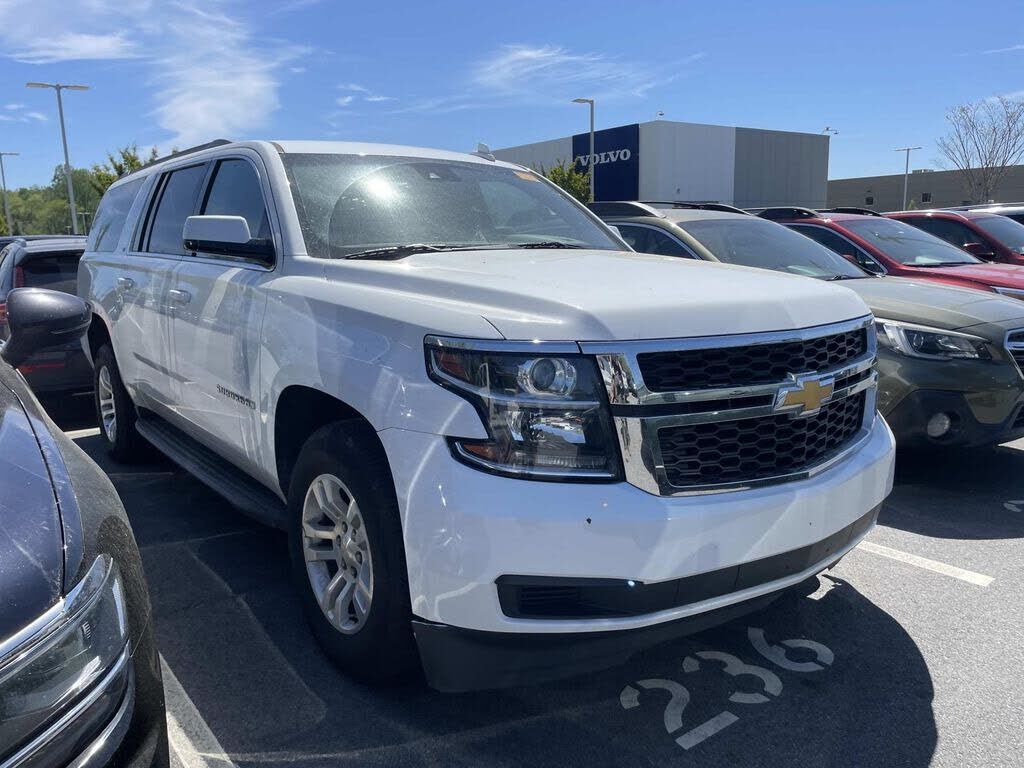 2020 CHEVROLET Suburban