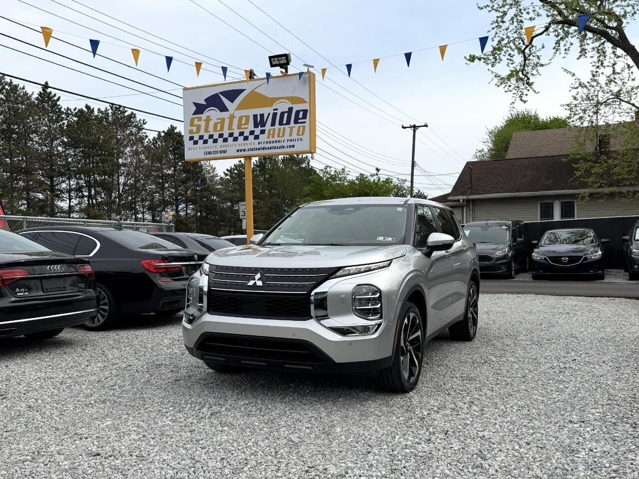 2023 MITSUBISHI Outlander