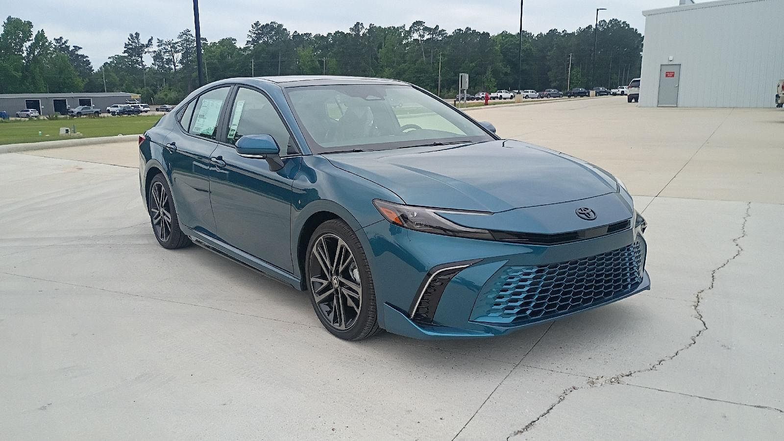 2026 TOYOTA Camry
