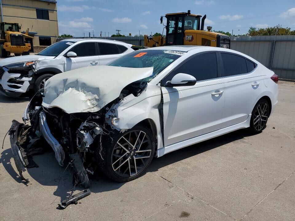 2019 HYUNDAI Elantra