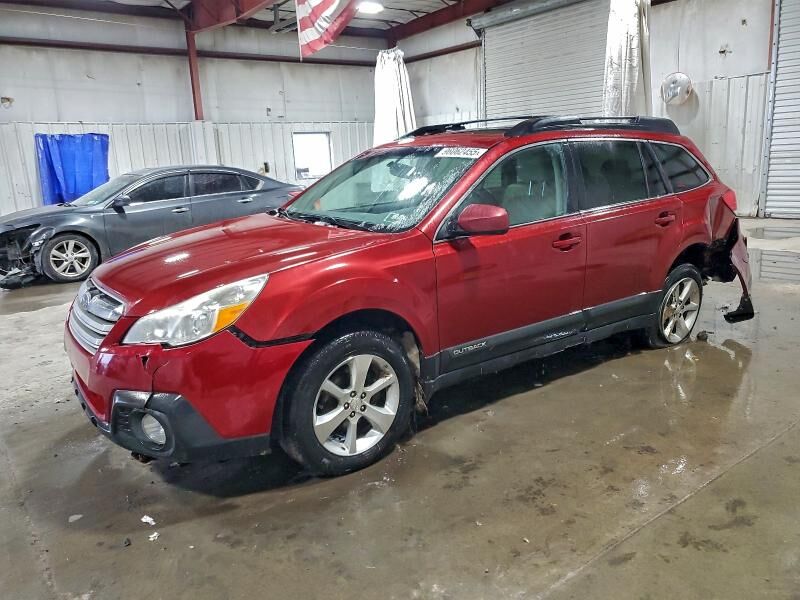 2014 SUBARU Outback