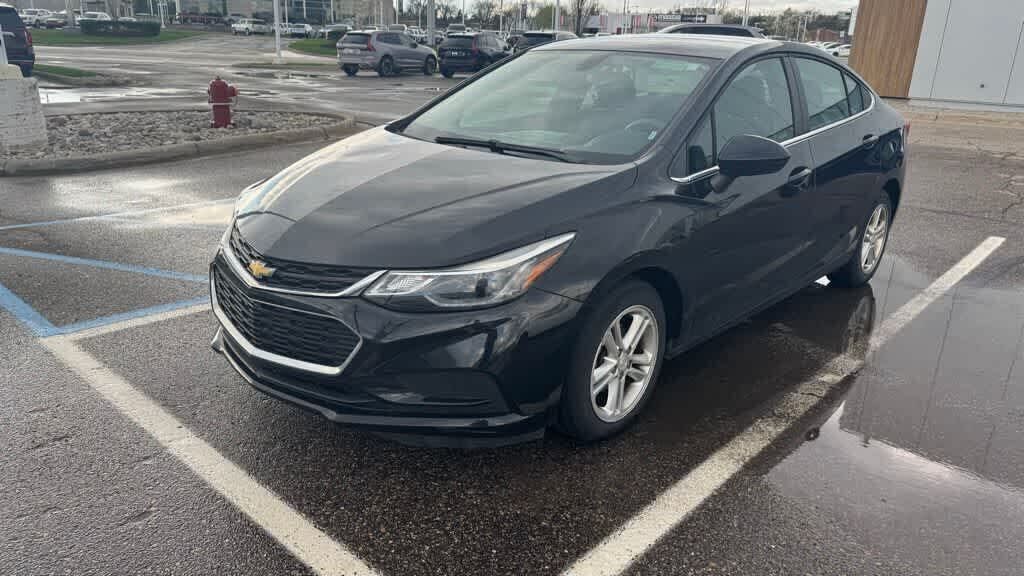 2017 CHEVROLET Cruze