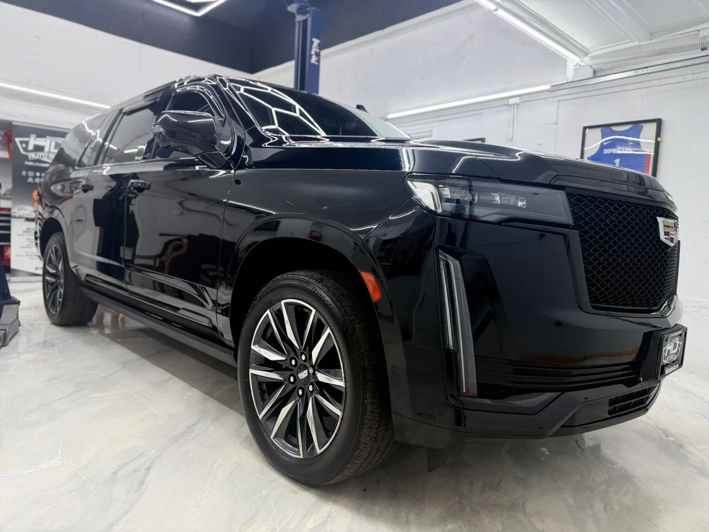 2022 CADILLAC Escalade ESV