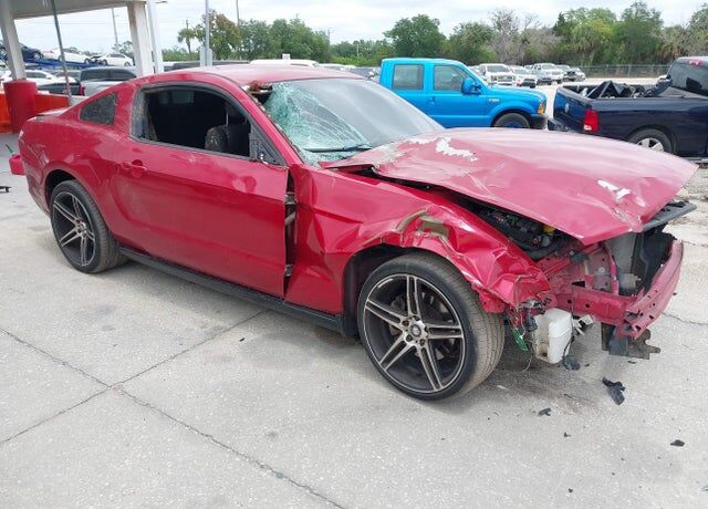 2013 FORD Mustang