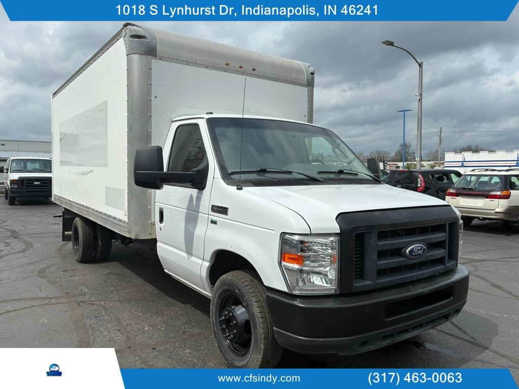 2019 FORD E-350