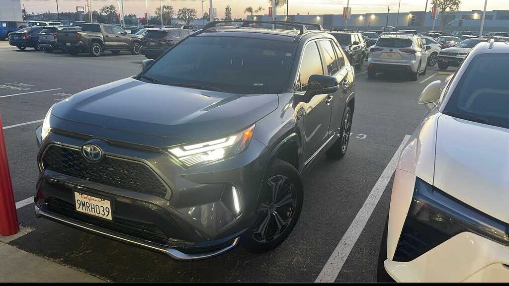 2024 TOYOTA RAV4