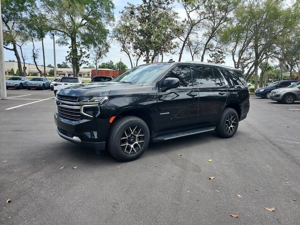 2023 CHEVROLET Tahoe