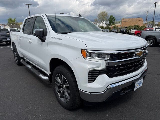 2023 CHEVROLET Silverado