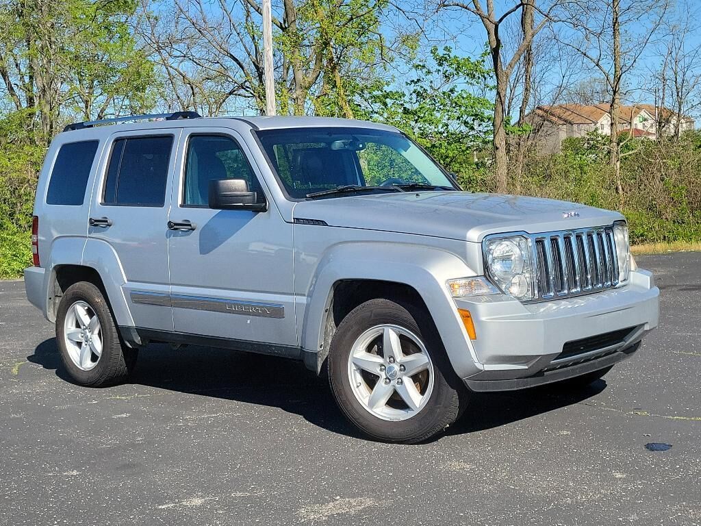 2012 JEEP Liberty