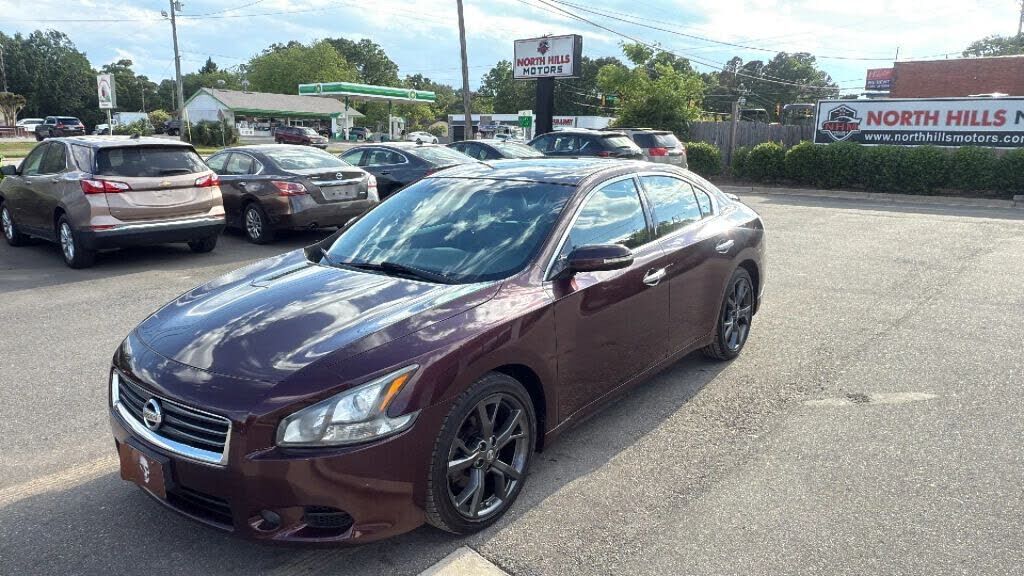 2014 NISSAN Maxima