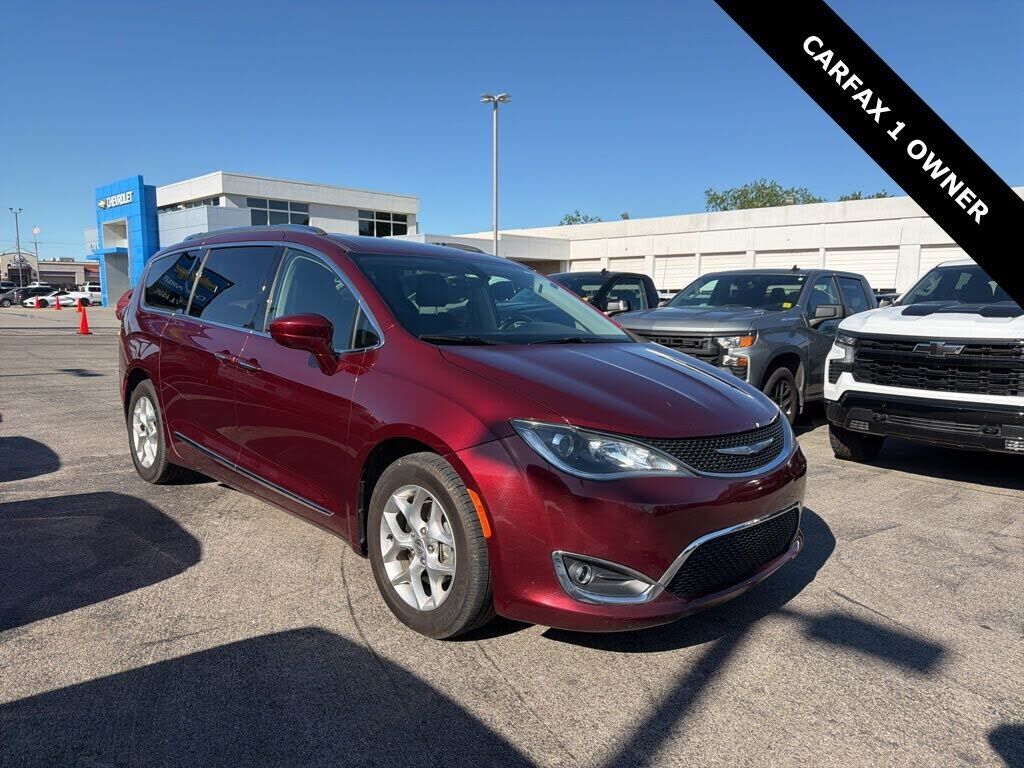 2018 CHRYSLER Pacifica