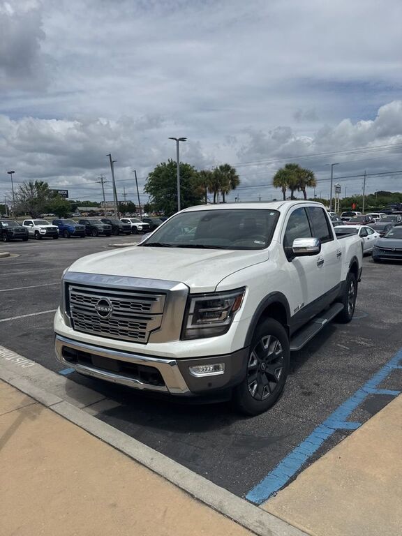 2023 NISSAN Titan