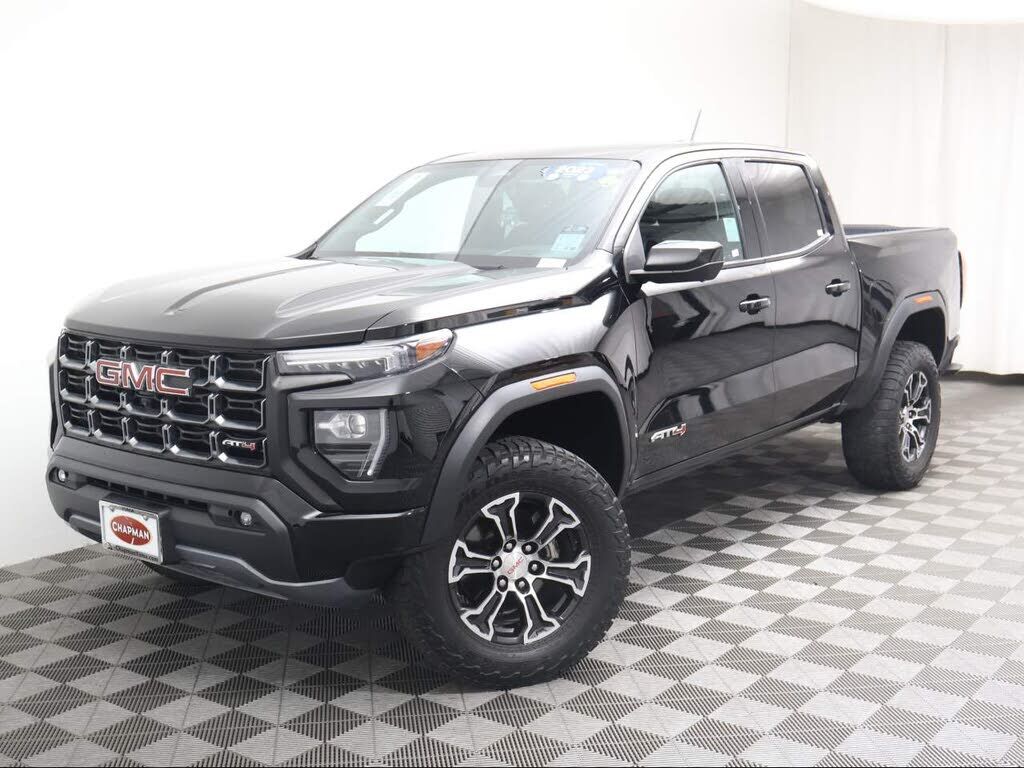 2023 GMC Canyon