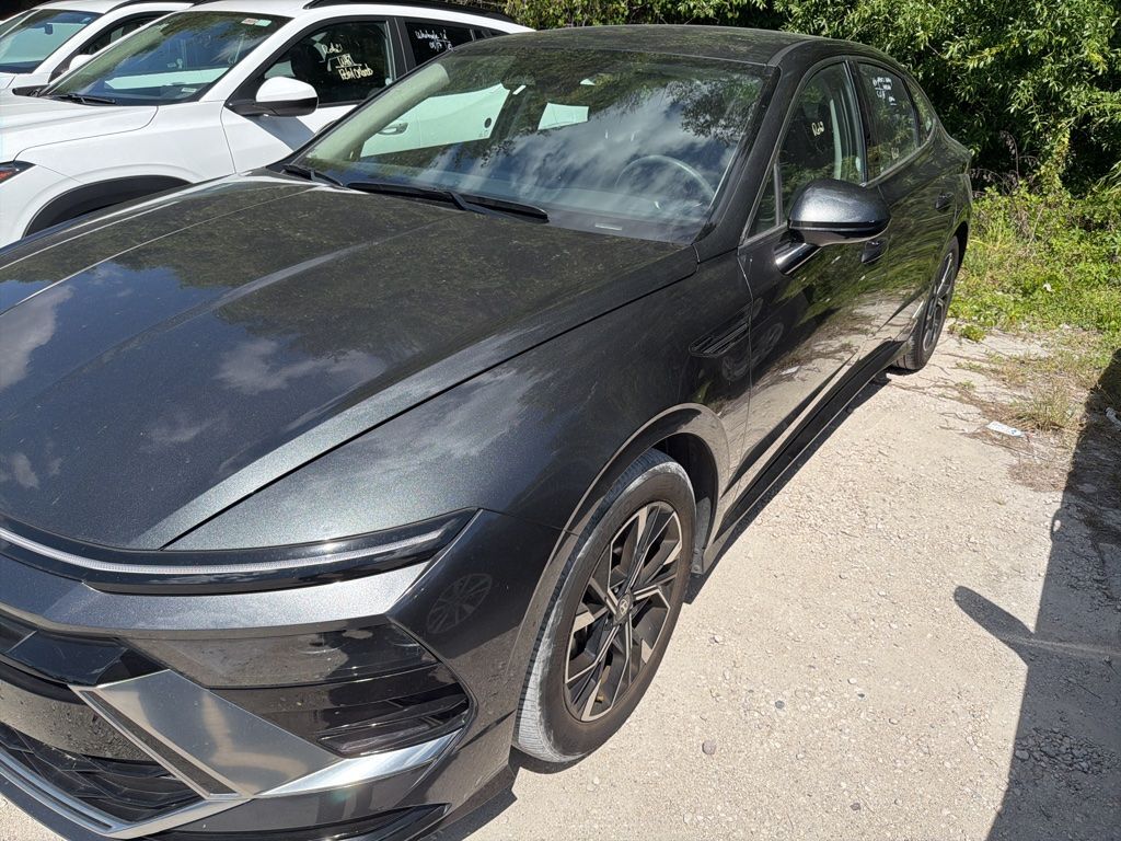 2025 HYUNDAI Sonata