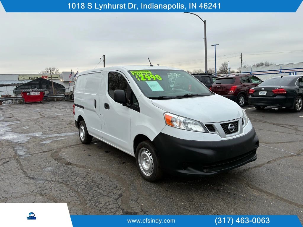 2015 NISSAN NV200