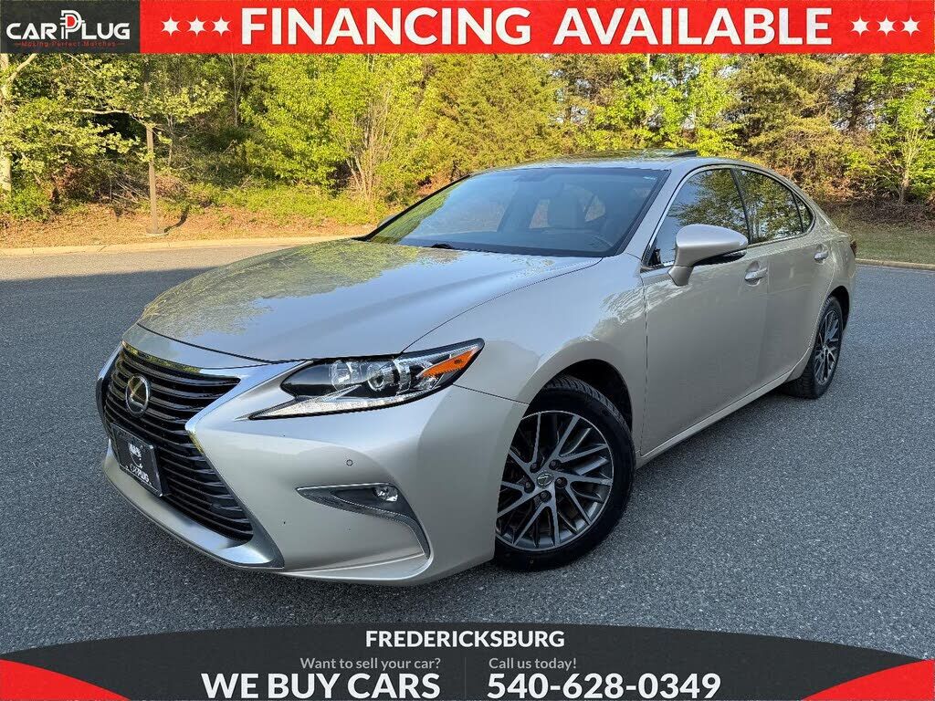 2016 LEXUS ES