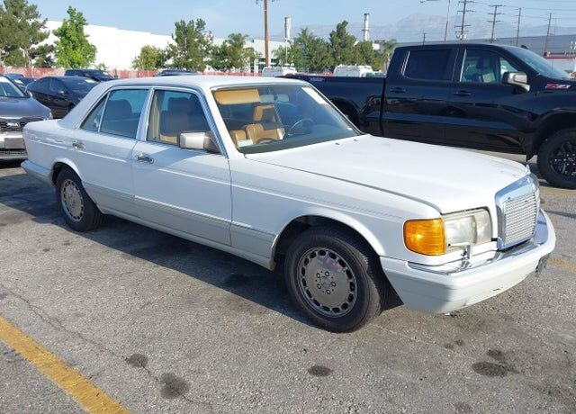 1991 MERCEDES-BENZ 300