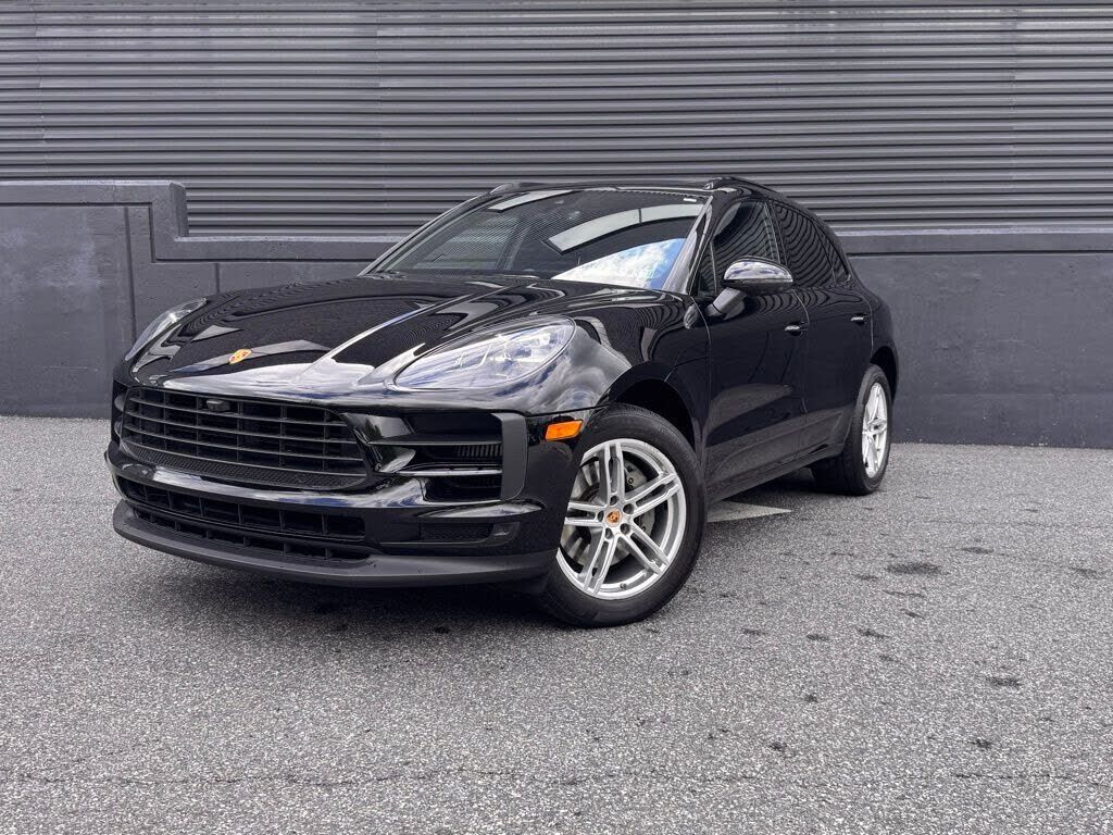 2021 PORSCHE Macan