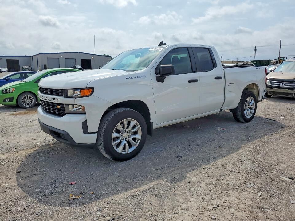 2021 CHEVROLET Silverado