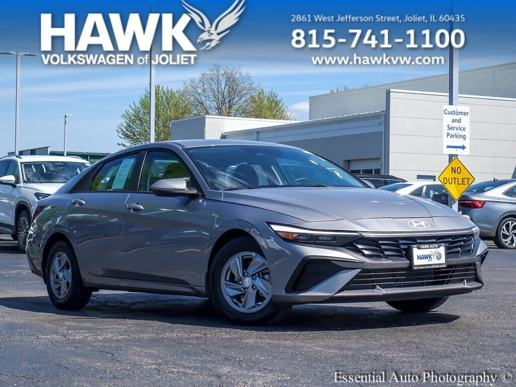 2025 HYUNDAI Elantra