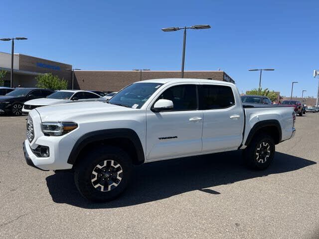 2023 TOYOTA Tacoma