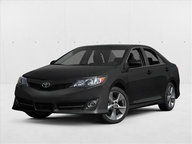 2013 TOYOTA Camry