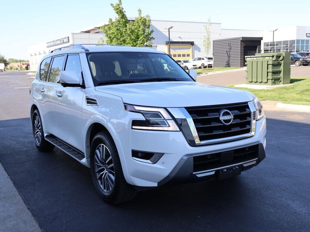 2024 NISSAN Pathfinder