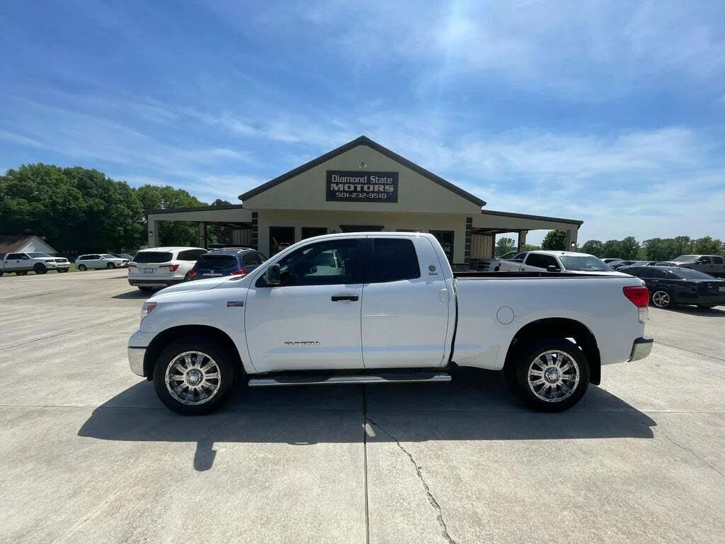2012 TOYOTA Tundra
