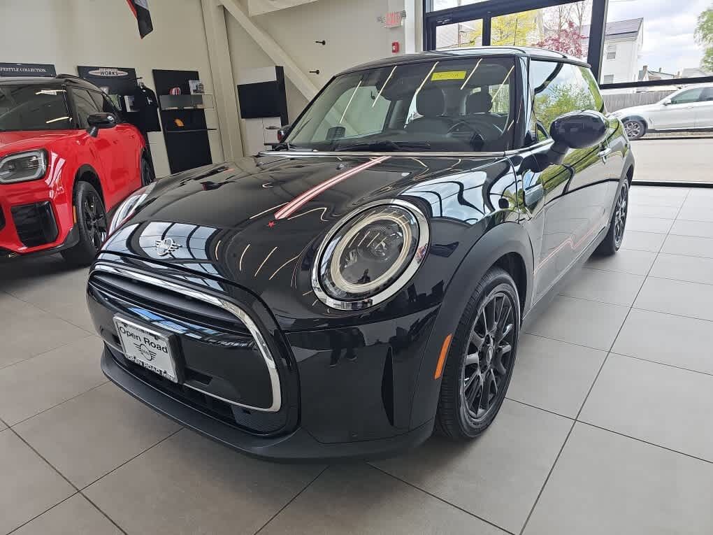 2023 MINI Hardtop