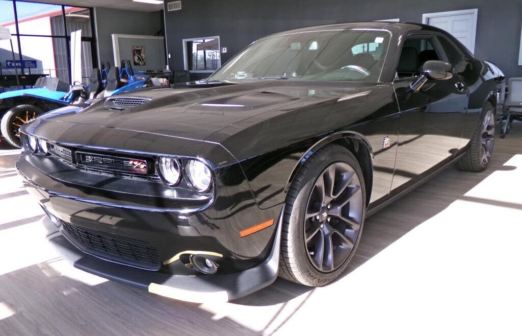 2023 DODGE Challenger